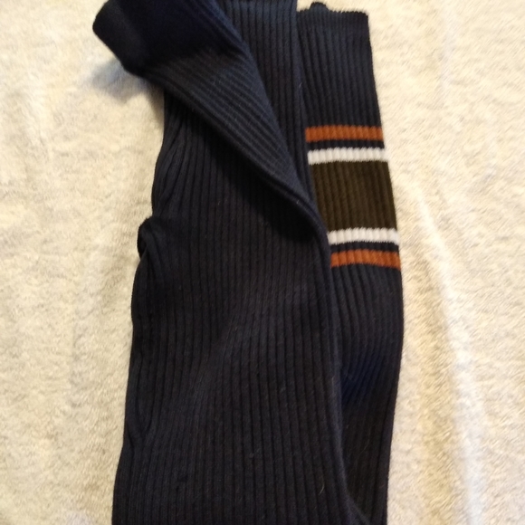 Women's Rebel Love  Skin Tight Thick Leggings Pants, Black, Size Small - Picture 3 of 4